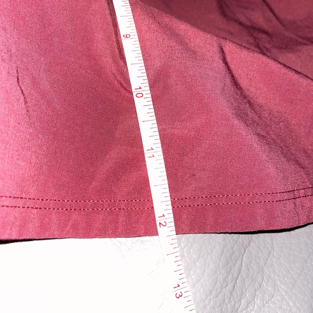 LULULEMON Play Off The Pleats Skirt SZ 10 "Misty Merlot" - Picture 12 of 13